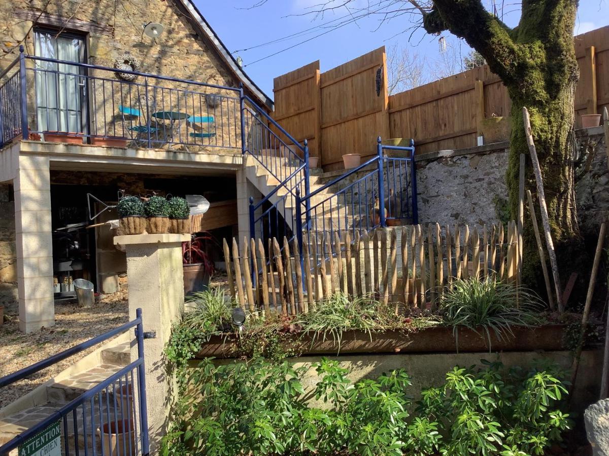 La Maison Bleue Juillac  ภายนอก รูปภาพ